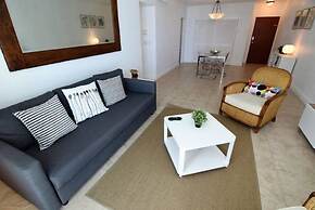 Spectacular 1 Bed 1 Bath @ Tides