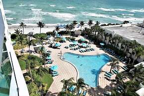 Spectacular 1 Bed 1 Bath @ Tides