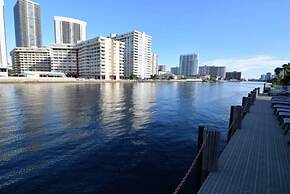 Bay, Ocean & Skyline View 2 Bed 2 Bath Residence @ Beachwalk Resort