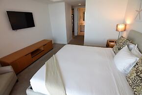 Ocean & Bay View Residence 1 Bed 1 Bath @ Beachwalk