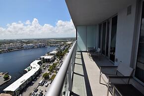 Stuning Ocean View 3 Bed 3 Bath Across The Beach @ Beachwalk