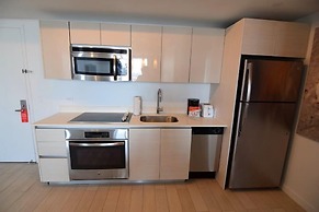 Superb Ocean, Bay & Skyline View Residence 2 Bed 2 Bath @ Beachwalk Re