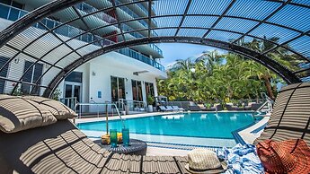 Spectacular Ocean & Bay View Residence 1 Bed 1 Bath @ Beachwalk Resort