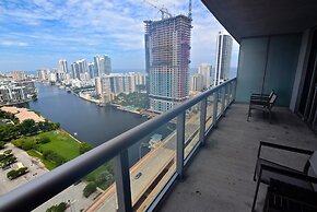 Stunning Ocean & Bay View Residence 1 Bed 1 Bath @ Beachwalk