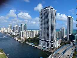 Fabulous Bay, Ocean & Skyline View 2 Bed 2 Bath Residence @ Beachwalk 