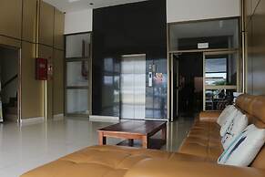 Hotel F Sur Inn