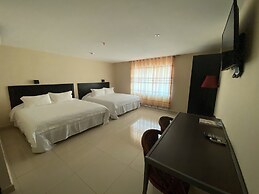 Hotel F Sur Inn
