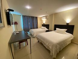 Hotel F Sur Inn