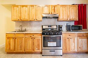 Furnished Empire Blvd Guest House