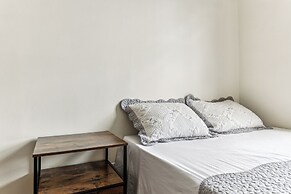 Furnished Empire Blvd Guest House