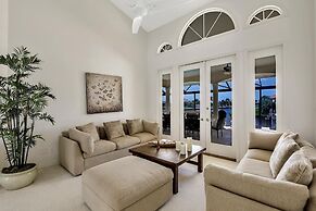 811 Bluebonnet Court