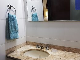 Amplo Imóvel Copa Posto 6 - Piscina