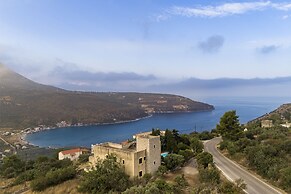 Luxurious Mani Peninsula Traditional Tower