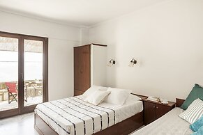 Luxurious Mani Peninsula Traditional Tower