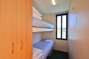 All Seasons Houseboats