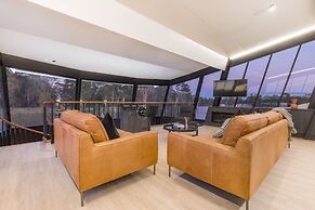 All Seasons Houseboats