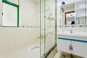 Locals Boutique Apartment Jiuzhou Port.3