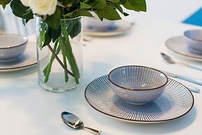 Locals Boutique Apartment Jiuzhou Port.3