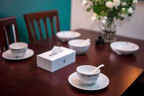 Locals Boutique Apartment Jiuzhou Port.5