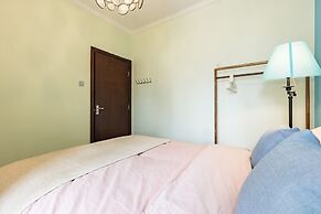 Locals Boutique Apartment Jiuzhou Port.5
