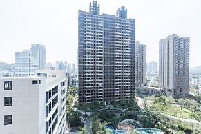 Locals Boutique Apartment Jiuzhou Port.5