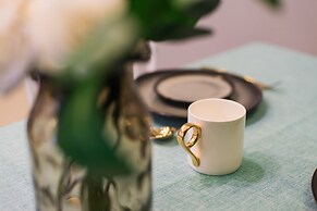 Locals Boutique Apartment Jiuzhou Port.6