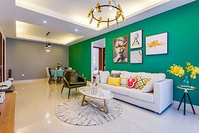 Locals Boutique Apartment Jiuzhou Port.6