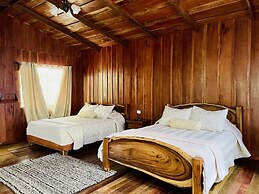 Cabañas La Montaña