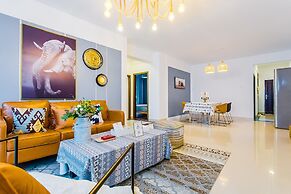 Locals Boutique Apartment Jiuzhou Port.7