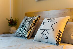 Locals Boutique Apartment Jiuzhou Port.7