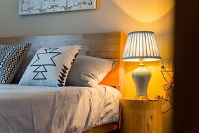 Locals Boutique Apartment Jiuzhou Port.7