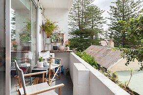 Surf Side Oasis with Balcony near Beach