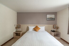 Chillax Inn