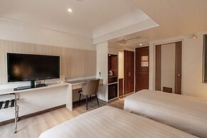 Chillax Inn