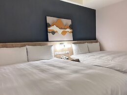 Chillax Inn