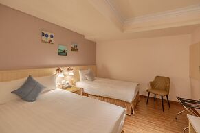 Chillax Inn