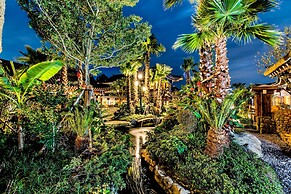 Jeju Hanok Hotel Hallagung