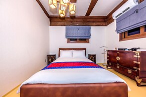 Jeju Hanok Hotel Hallagung