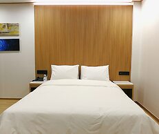 Jeju Hanok Hotel Hallagung