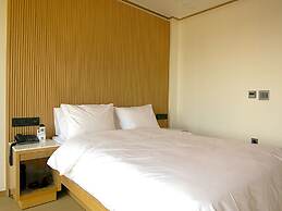 Jeju Hanok Hotel Hallagung