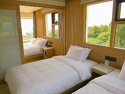 Jeju Hanok Hotel Hallagung