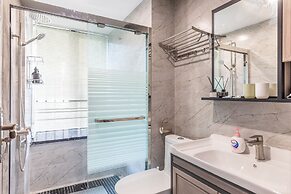 Locals Boutique Apartment WanzaiCEC No.4
