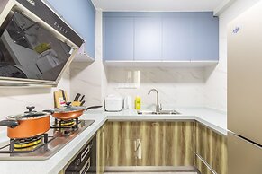Locals Boutique Apartment WanzaiCEC No.4