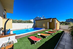 Holiday Apartments Yes Peace