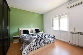 Holiday Apartments Yes Peace