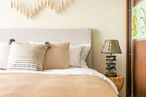 Locals Boutique Apartment WanzaiCEC No.5