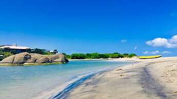 The Beach House  Nilaveli