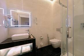 Golden Key Boutique Hotel