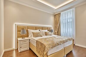 Golden Key Boutique Hotel