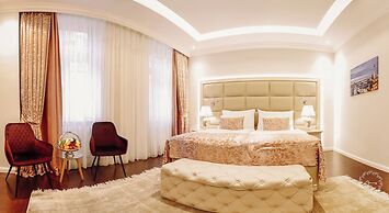 Golden Key Boutique Hotel